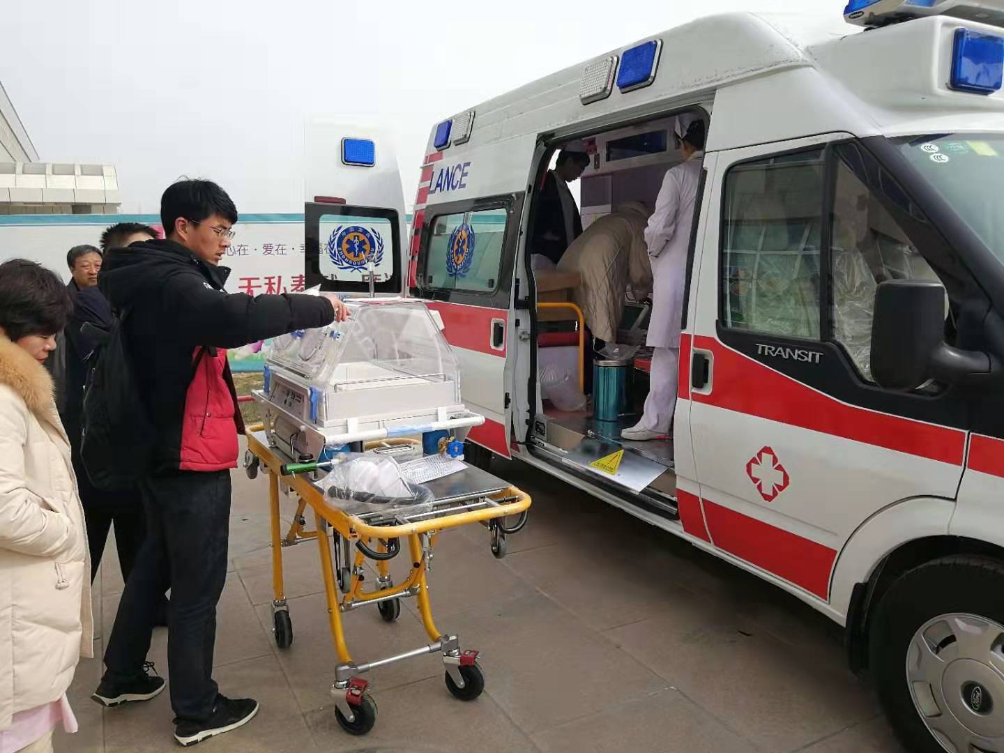 库车市救护车转院